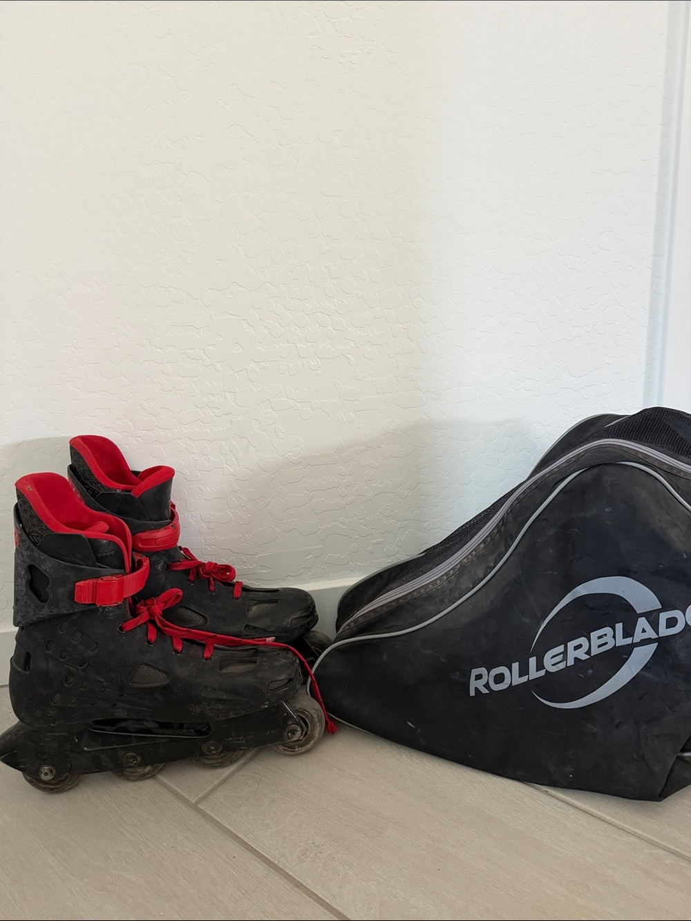 Men's Inline Skates with Carry Bag